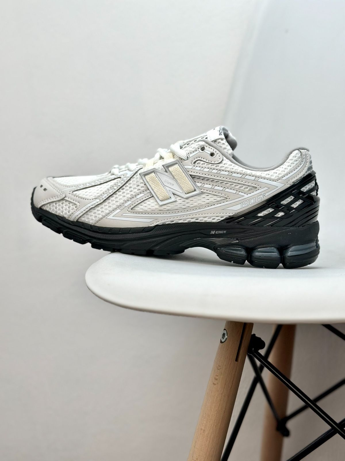 New Balance × COMME des GARCONS ニューバランス M1906RCO N-ERG Yコムデギャルソンコラボ白ランニングシューズスニーカー