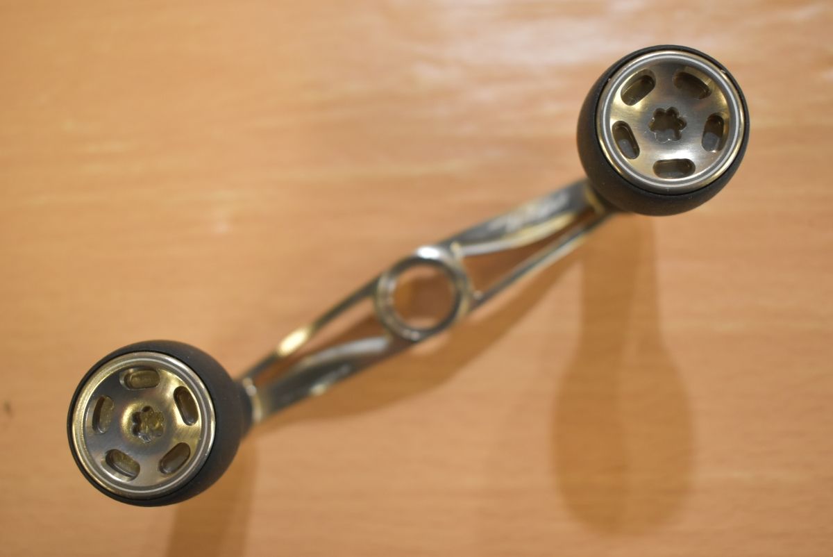 DRT VARIAL p.c.d 95 シルバーチタニウムセンターナット付