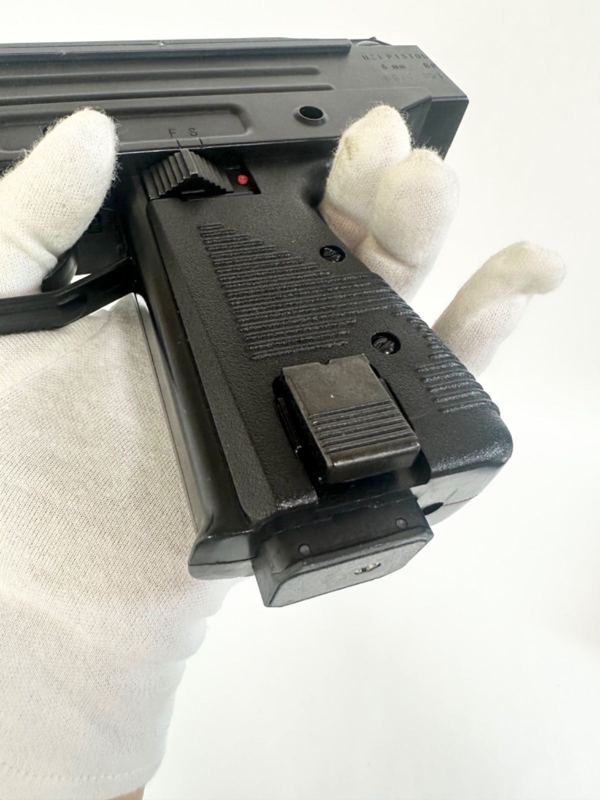 SA4【中古品】UZI PISTOL UB-8500 マルゼン エアーガン - メルカリ