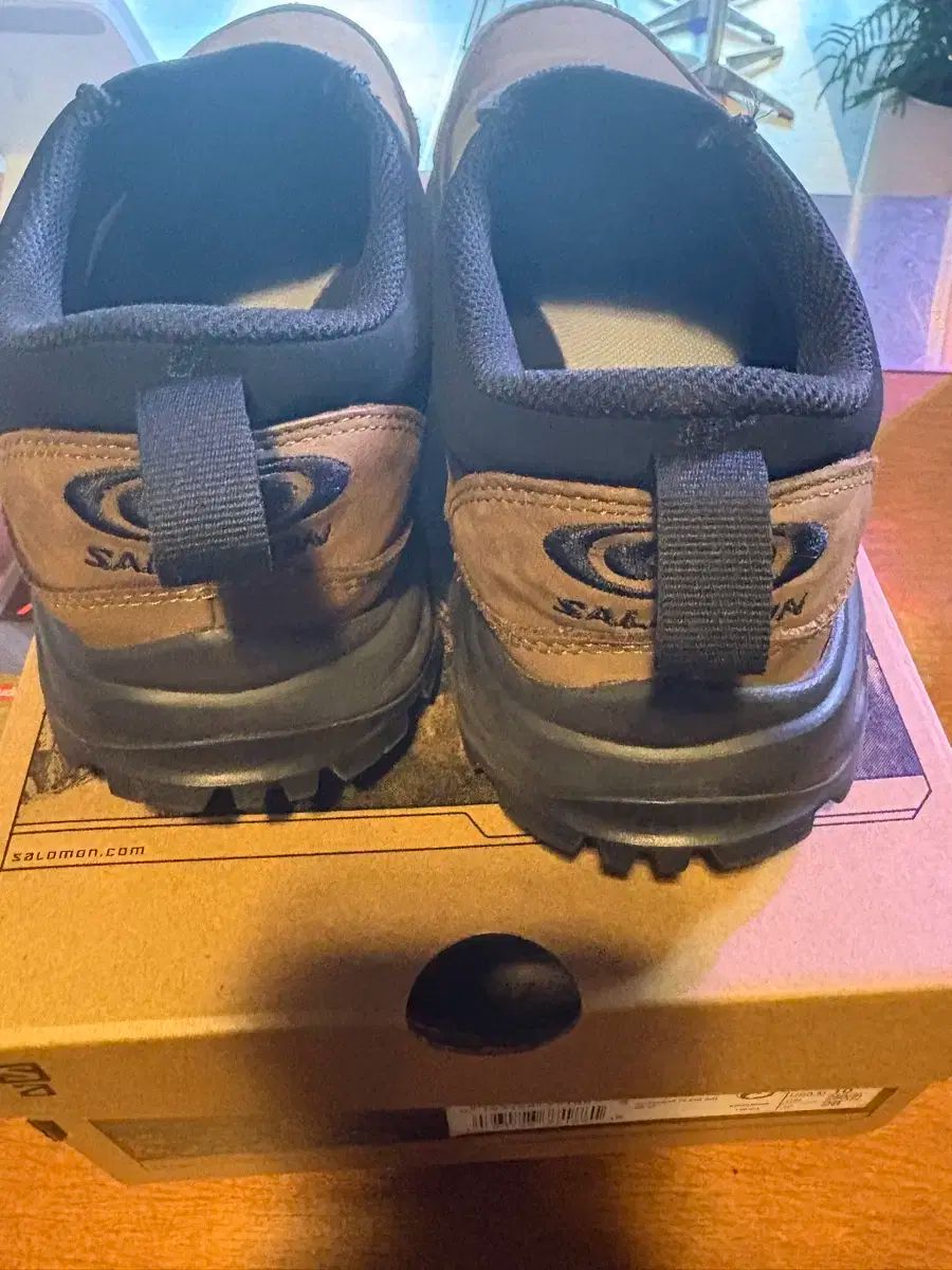 SALOMON サロモン スノースモーク カンガルー