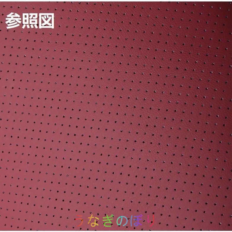 座布団2点 車の後席1点