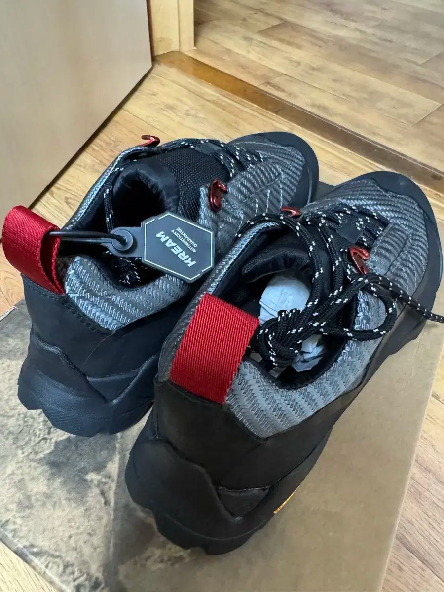 ロアハイキング カタリーナ