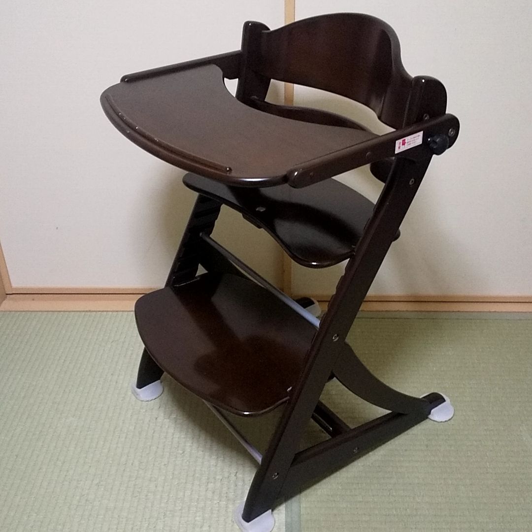 ブラウン 白っぽ 大和屋 テーブル付き すくすくチェアイーエス