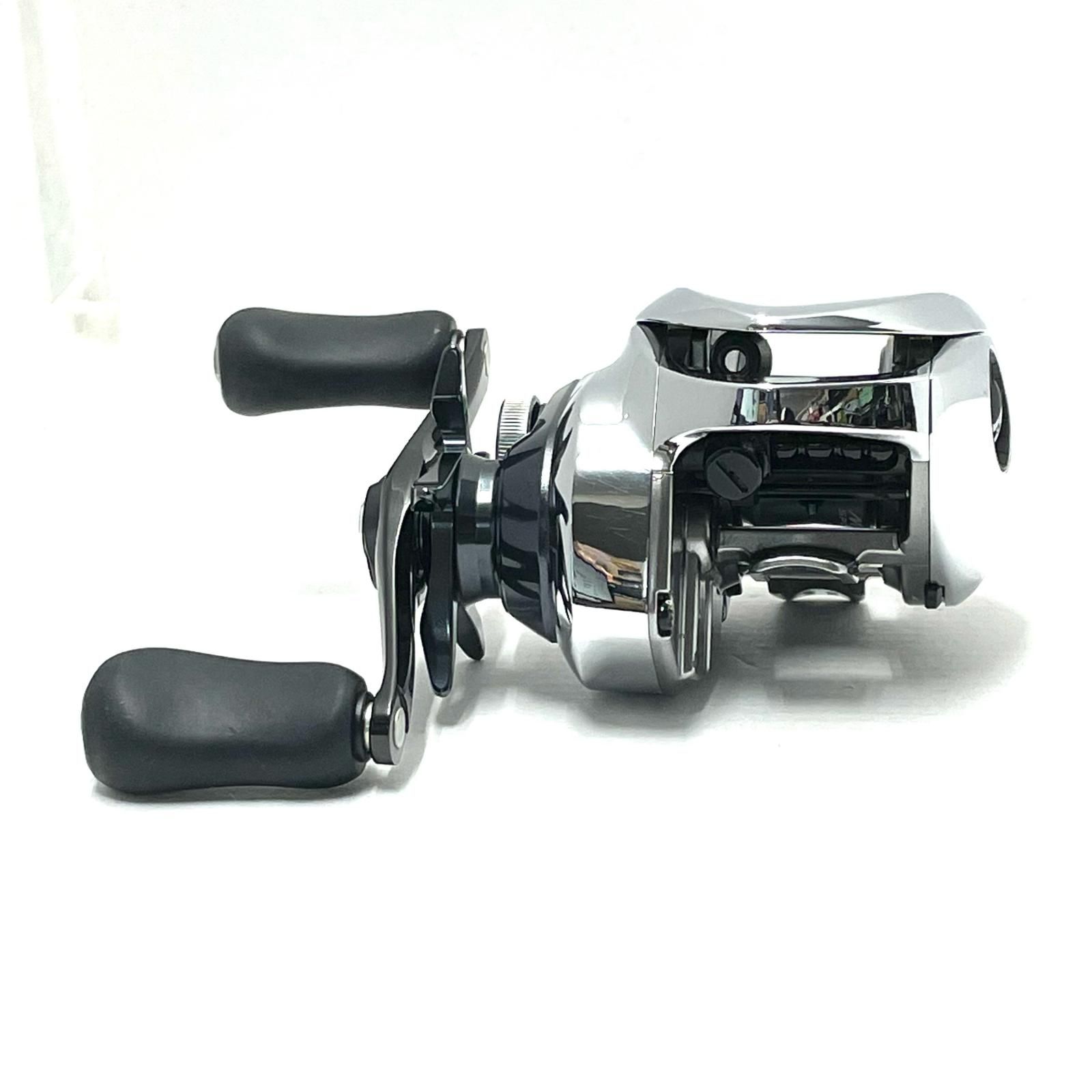 展示品 SIMANO シマノ 19 アンタレス 右ハンドル ベイトリール