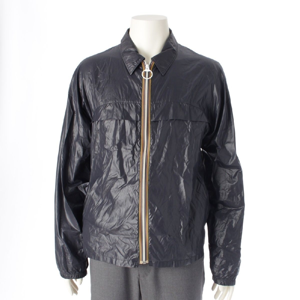 ミュウミュウ ナイロン アーカイブ ナイロンジャケット ジップデザイン