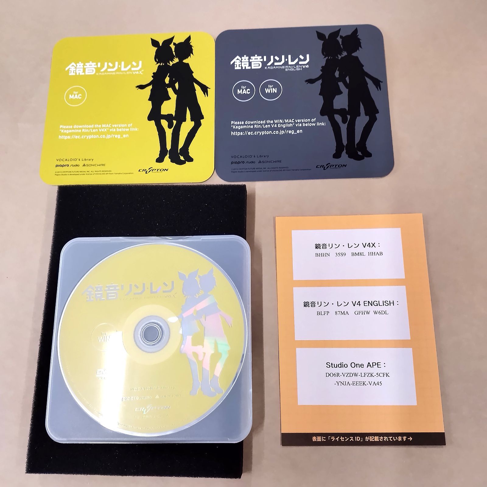 ボーカロイド4 鏡音リンレンV4X Englishバンドル 未使用品【鏡音リン