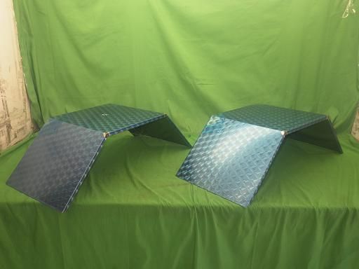 デコトラ 日本ボディパーツ工業 FW-50 フェンダー 左右 ウロコ