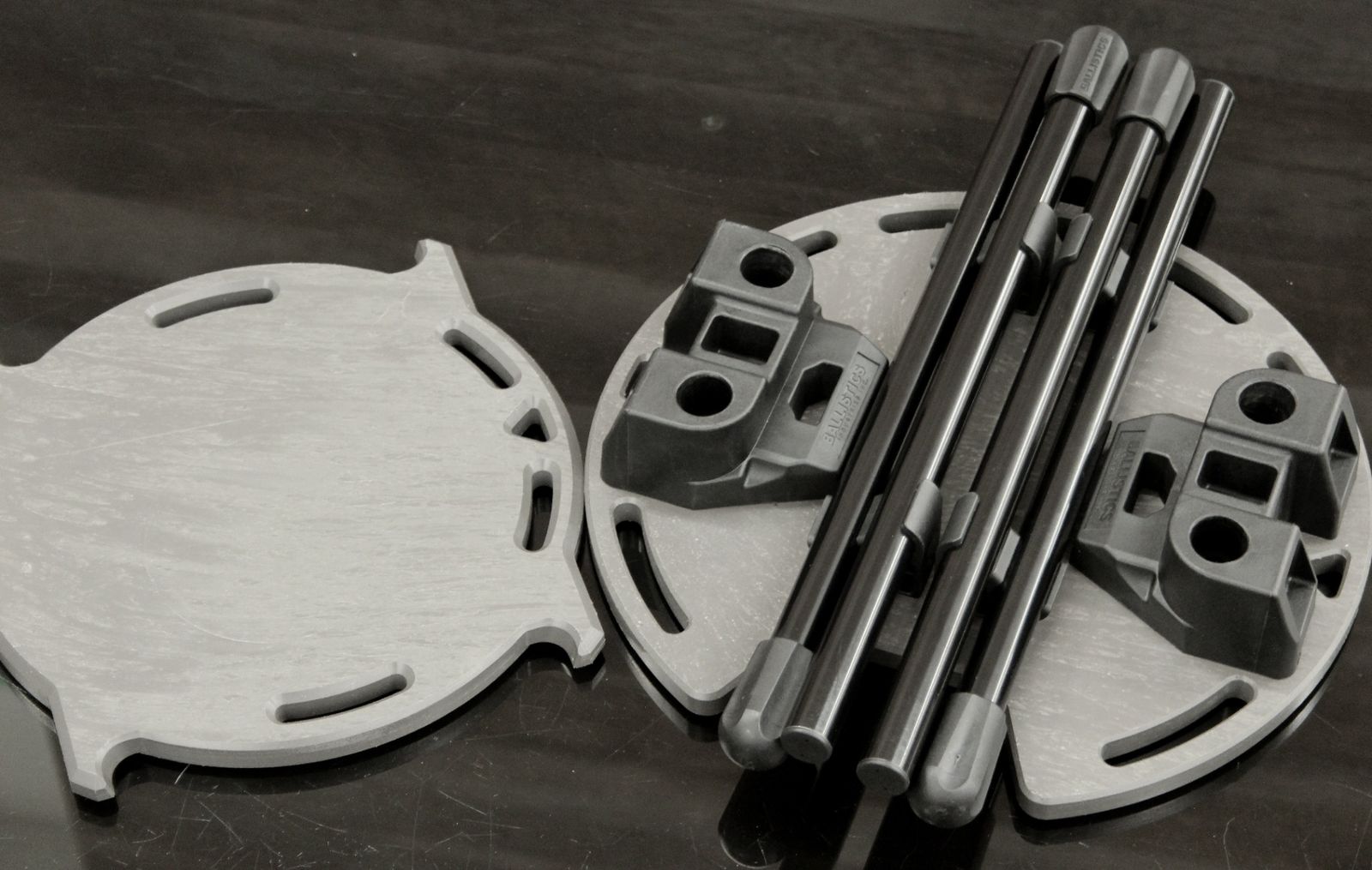 LOCKFIELD EQUIPMENT(ロックフィールド イクイップメント