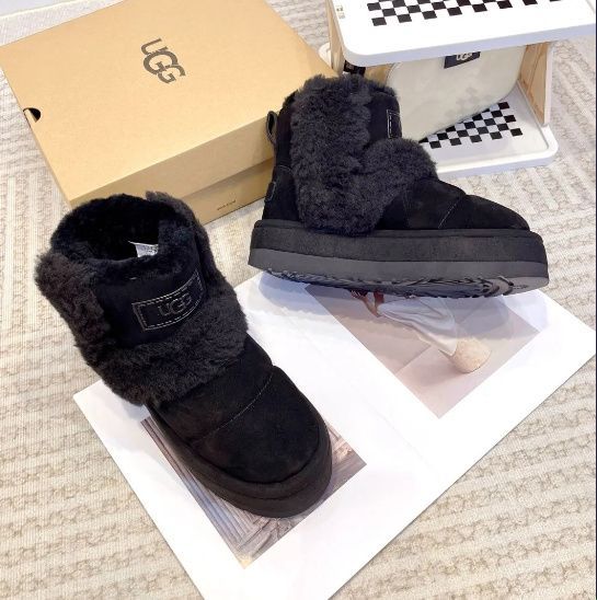 UGG アグ レディース クラシック チラピーク Classic Chillapeak 箱付 Black - メルカリ