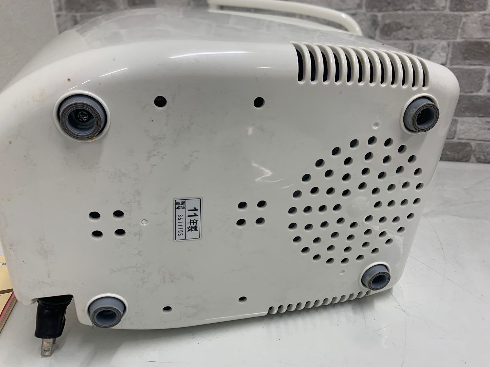 ZOJIRUSHI ホームベーカリー ホワイト BB-KT10-WB Amazon | ZOJIRUSHI 【残りご飯をパンで食べる】 ホームベーカリー