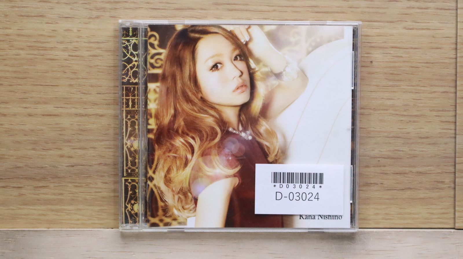 国内盤CD☆西野カナ/Kana Nishino□ Love Place □4547557011043
