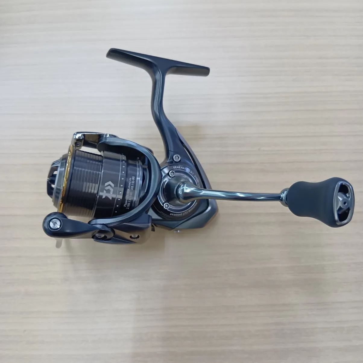 ダイワ STEEZ TYPE1 スピニングリール ダイワ(DAIWA) スピニング