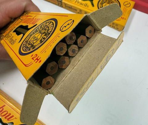 HOSHITOMBO トンボ　剃刀　カミソリ　ほぼ未使用　昭和レトロ HOSHITOMBO トンボ 剃刀 カミソリ ほぼ未使用 昭和レトロ Yahoo