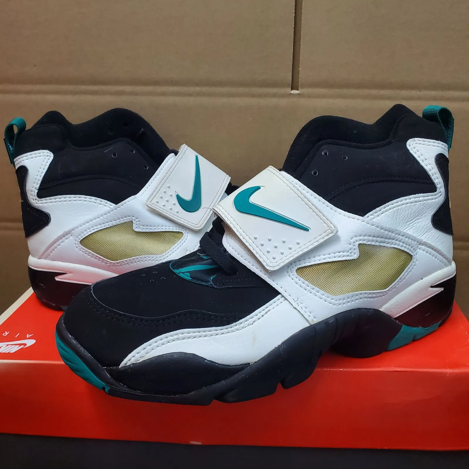 激レア ディオン サンダース NFLカード 90年代 リフラクター 2025年