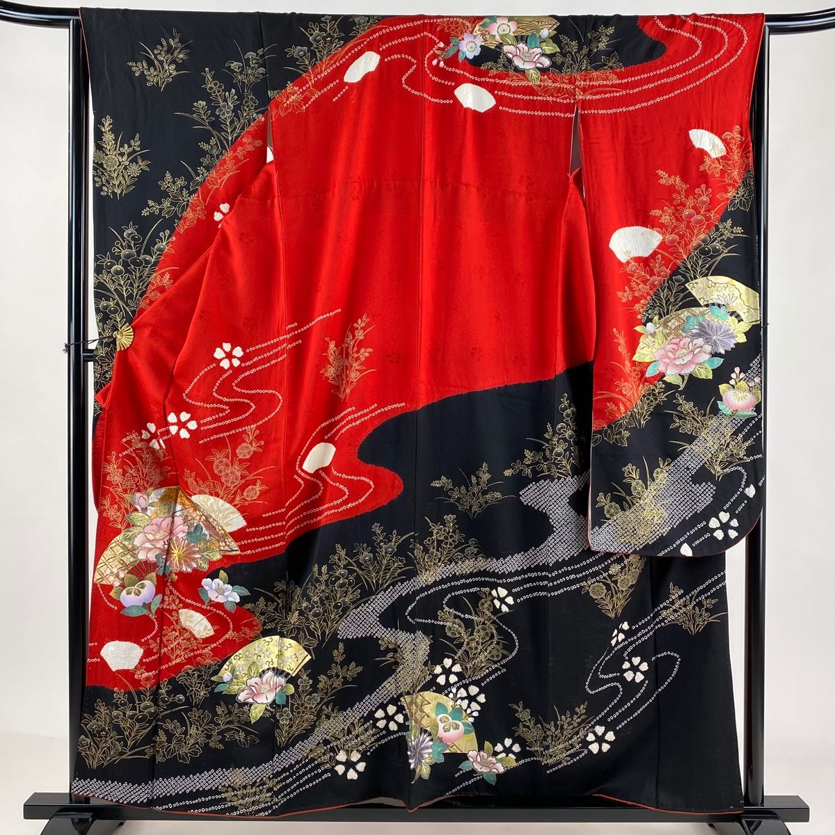 振袖 身丈158cm 裄丈65cm M 袷 扇 草花 金糸 金銀彩 赤 正絹 秀