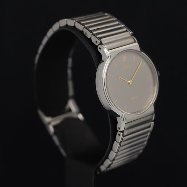 セイコー グランドセイコー QZ シルバー文字盤 メンズ腕時計 グランドセイコー グレー・シルバー文字盤モデル - 高級腕時計