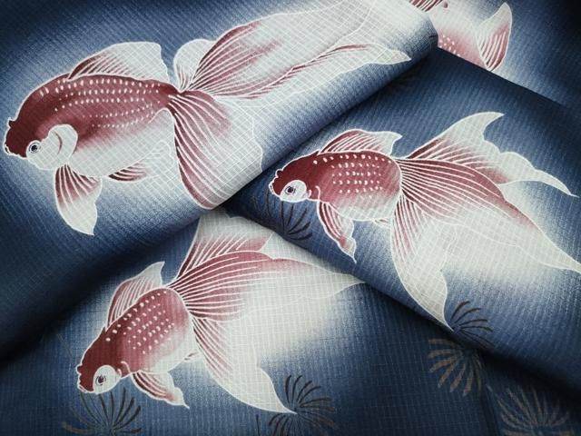 浴衣　金魚　綿紅梅　未使用 未使用品】浴衣 綿紅梅 花、金魚柄 カラフル 居敷当てなし