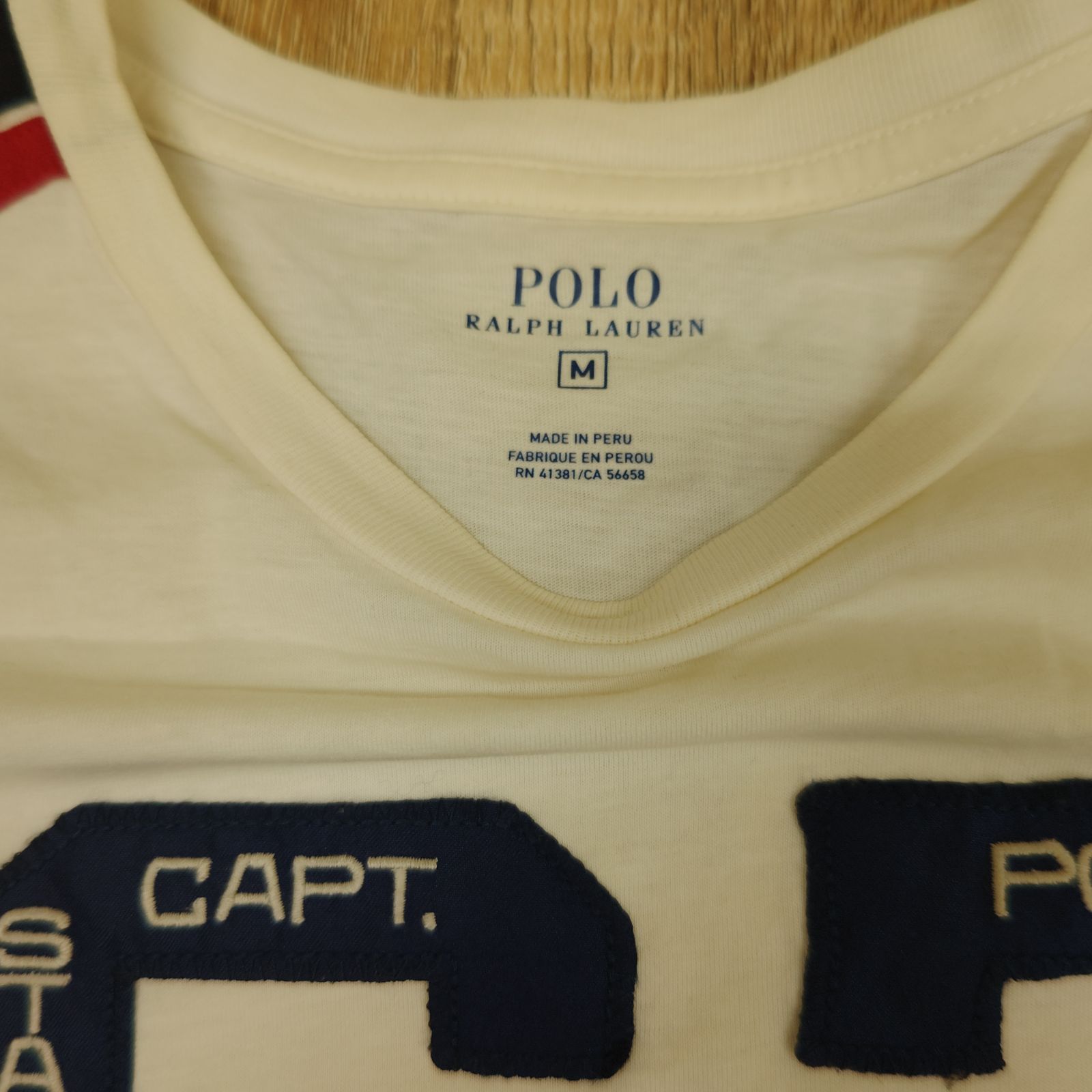 POLO RALPH LAUREN。ポロラルフローレン。キッズロングTシャツ。オフ