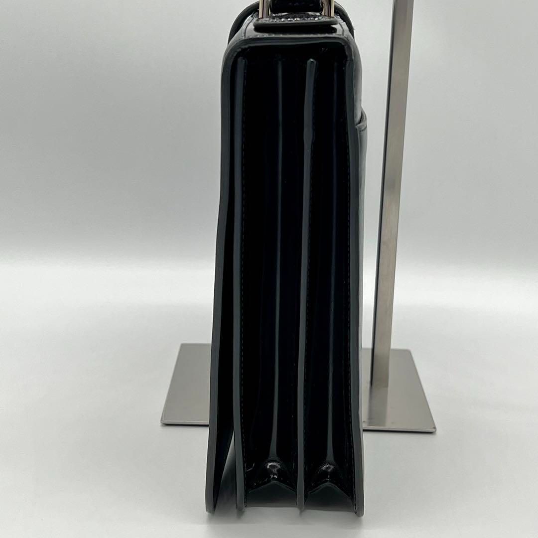 フラップバッグ