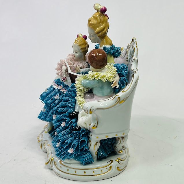 中古】Volkstedt フォルクシュテット 陶器人形 レースドール
