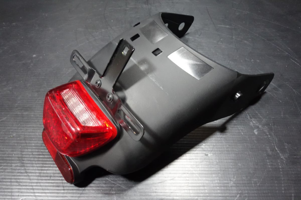 リアフェンダー テールランプ ナンバープレートホルダー ハーレー 純正 RH975 ナイトスター R20250331