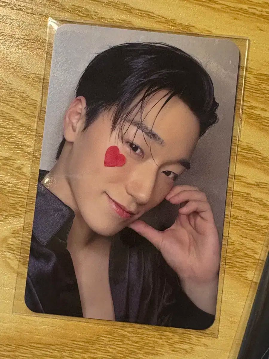 ATEEZ アチズ サン トレカ makestar ラキドロ うさぎ 最終値下げ ATEEZ サン makestar ラキドロ うさぎ トレカ うさ耳