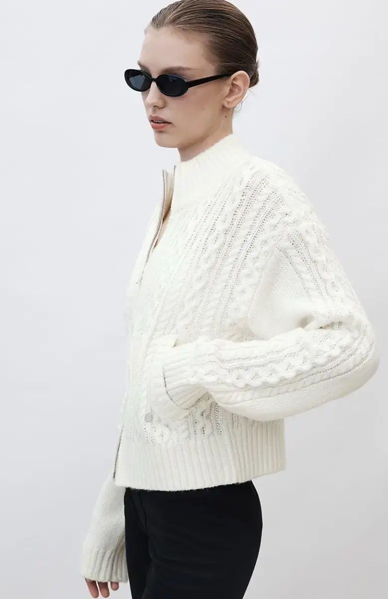 ツイスト ニット