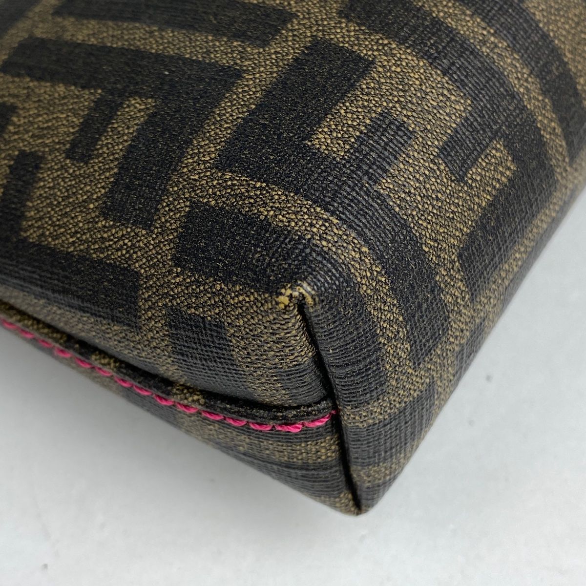 フェンディ FENDI ズッカ柄 チェーン ポーチ ハンドバッグ