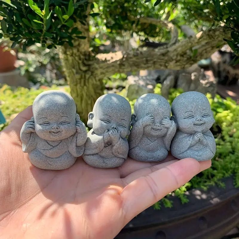 今年の新作から定番まで！ かわいい お地蔵様 お地蔵さん ミニ 置き物 4つセット 置物