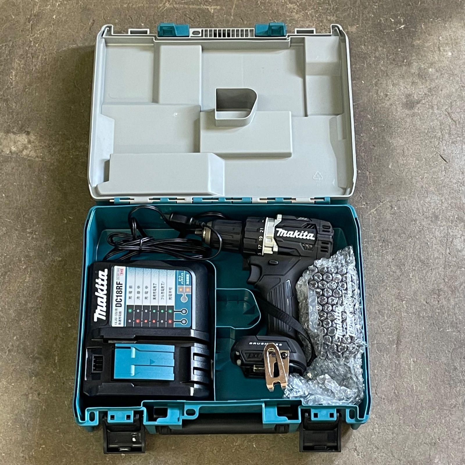 NPA makita マキタ 充電式ドライバドリル DF484D