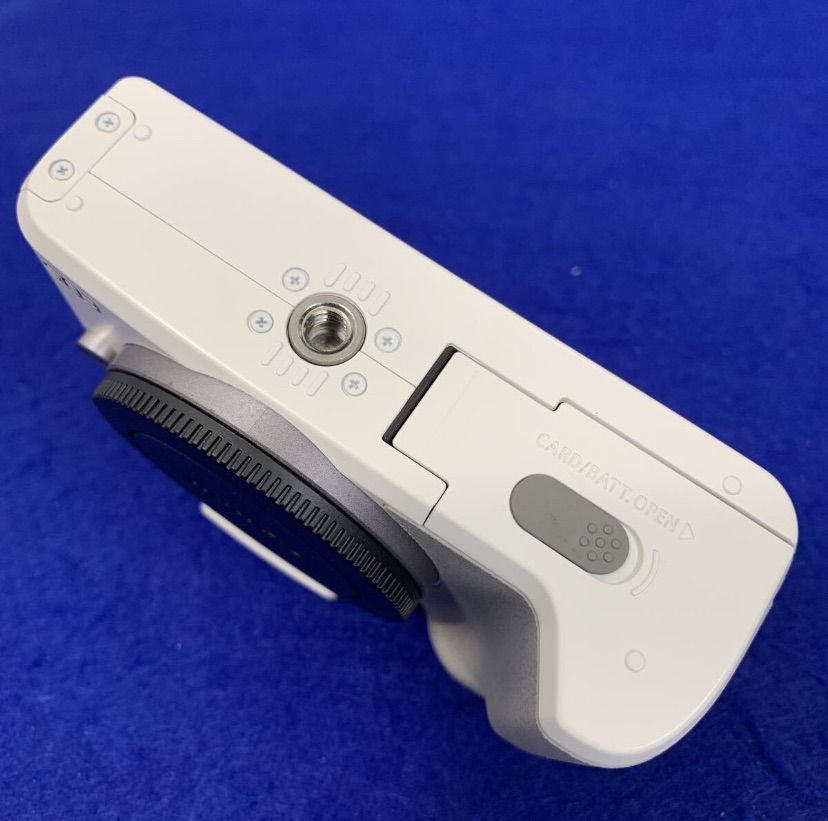 【美品】Canon EOS KISS M ホワイト　ダブルズームキット　箱付き l_J0000027005.jpg