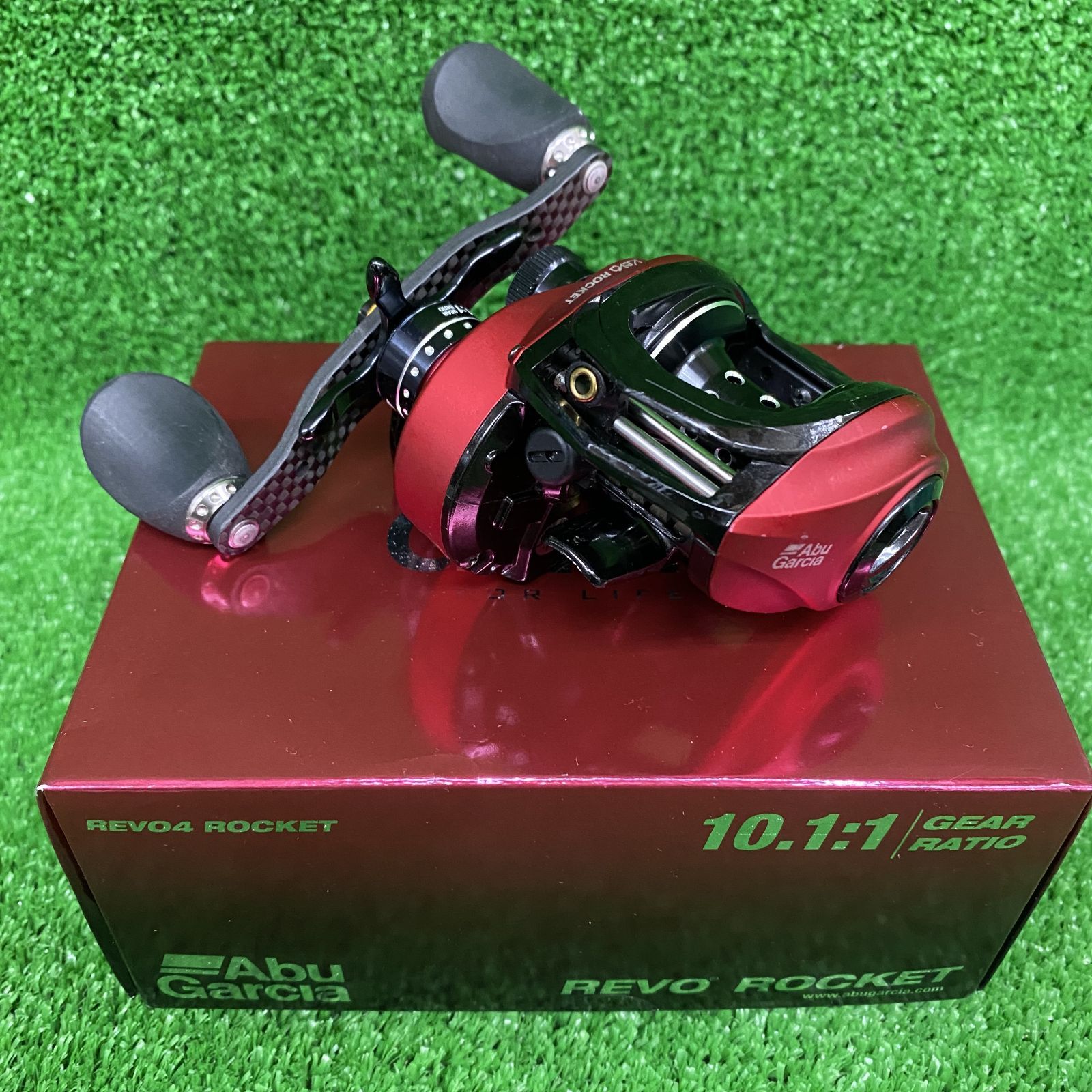 Abu Garcia REVO4 ROCKET レボ ロケット 右 アブ10.1 Abu Garcia REVO4