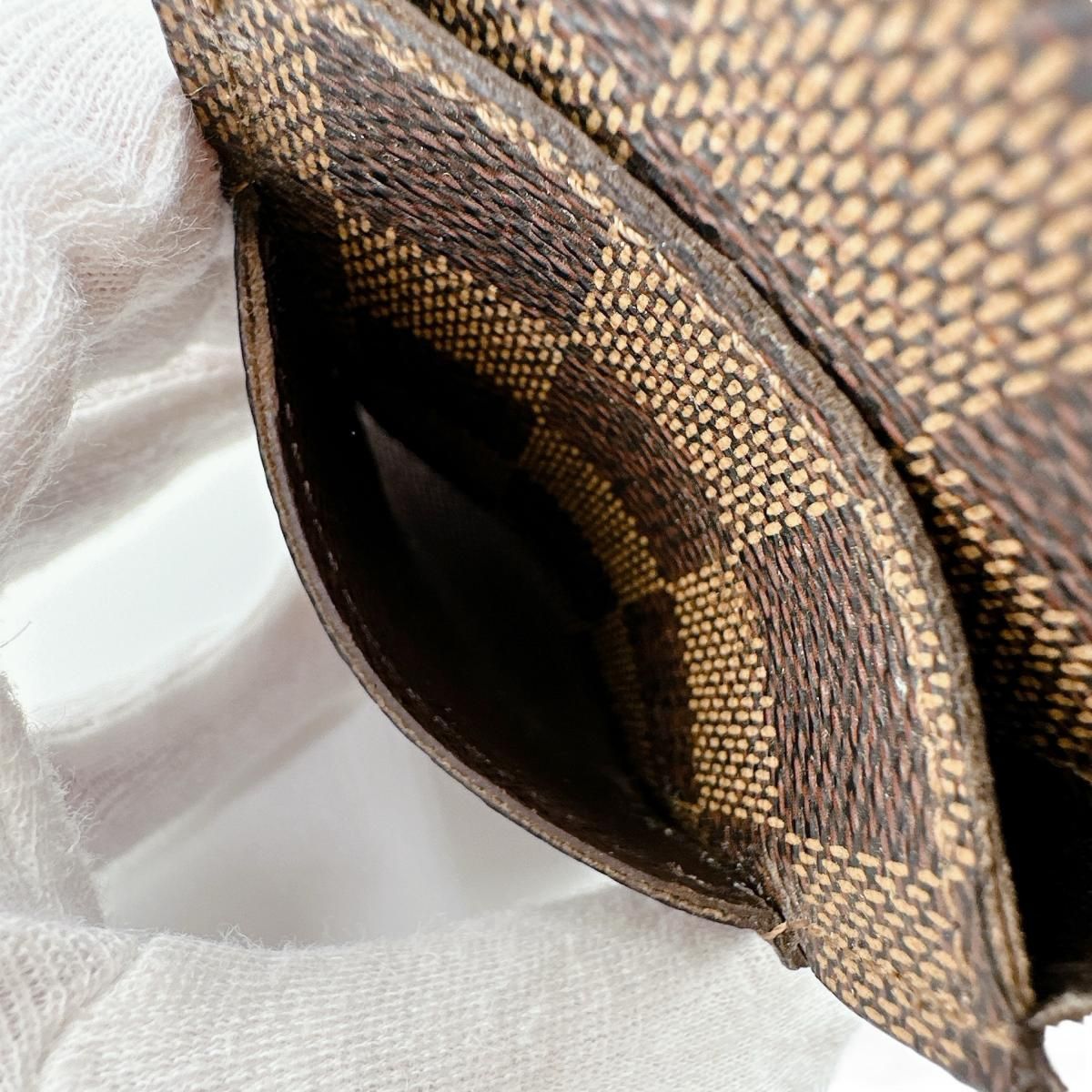 VUITTON
