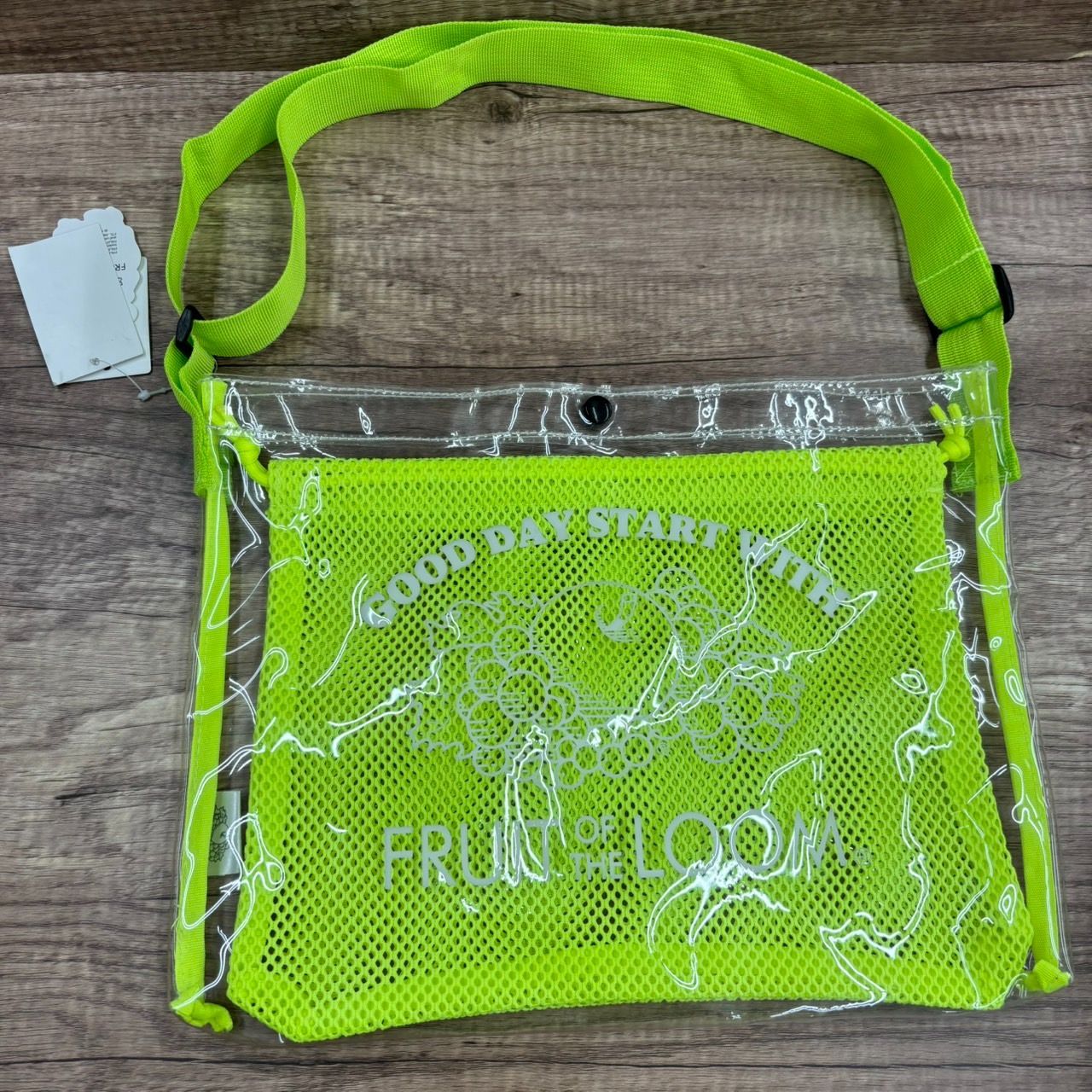 FRUIT OF THE LOOM フルーツ オブ ザ ルーム PVC サコッシュ