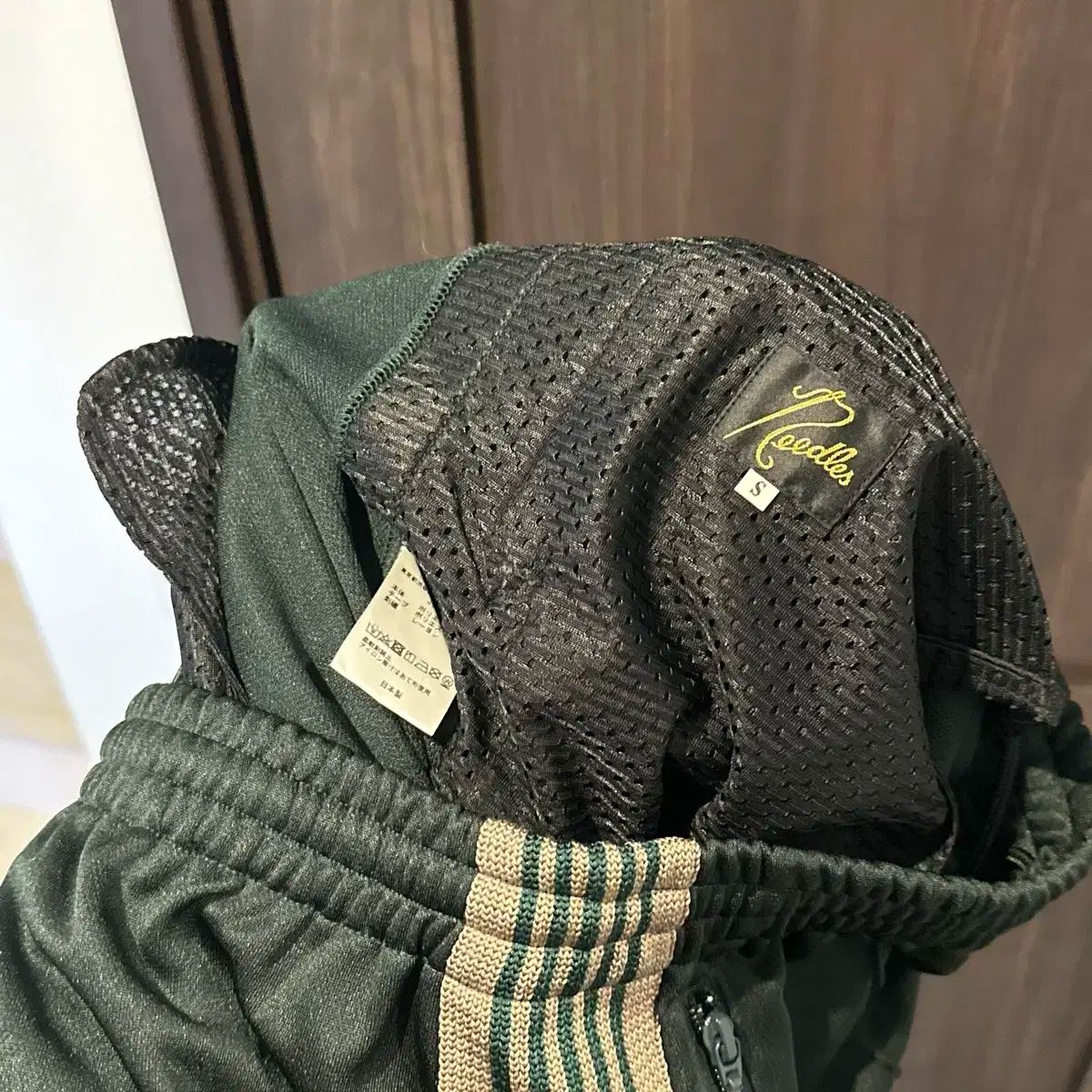 needles トラックパンツ　ダークグリーン　s 21AW Needles トラックパンツ S ダークグリーン 極美品｜Yahoo