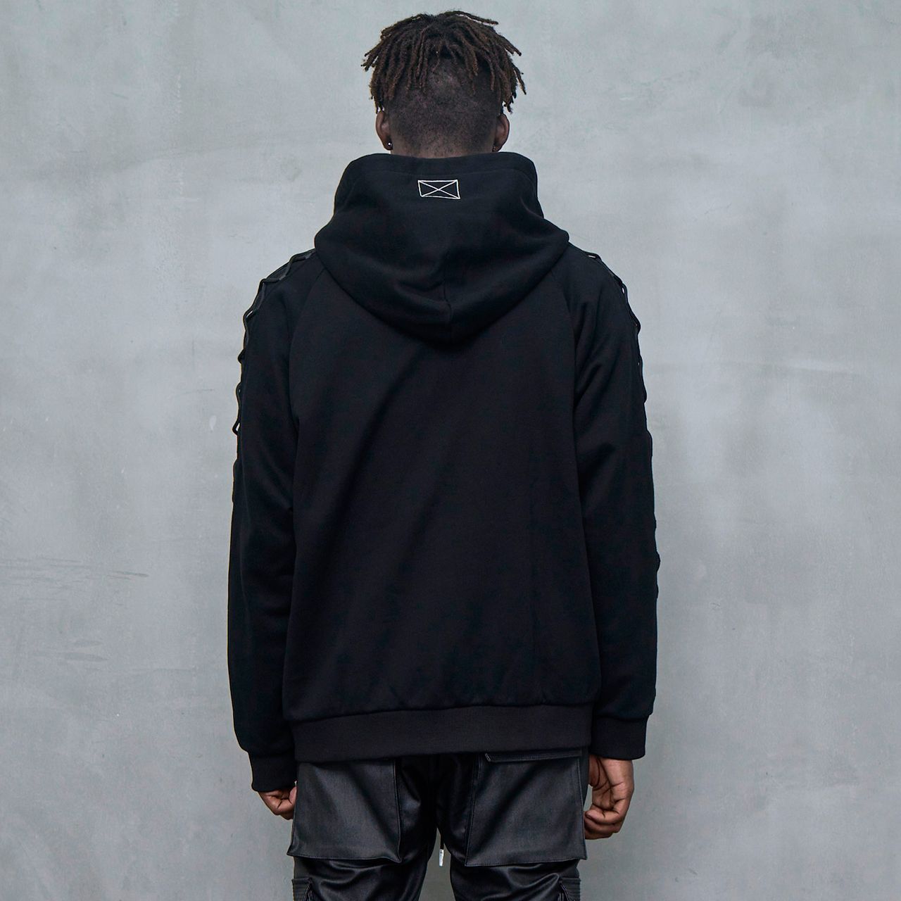 MLVINCE メルヴィンス ZIP-UP DRESS SLEEVE HOODY MLVINCE メルヴィンス ZIP-UP DRESS SLEEVE HOODY BLACK - メルカリ