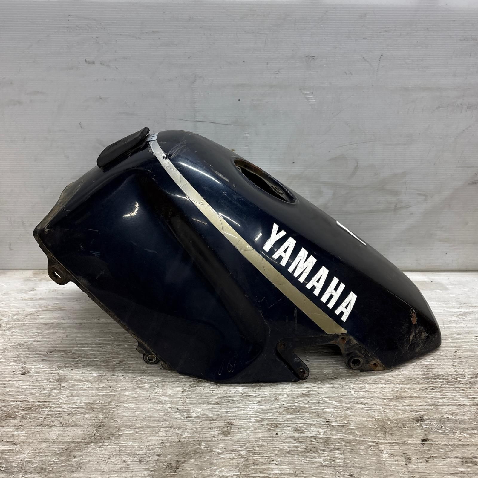 YAMAHA FZR250 2KR ガソリンタンク カバー ヤマハ