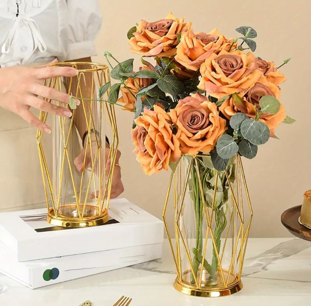 ゴールドフレーム ガラスベース フラワーベース - メルカリ