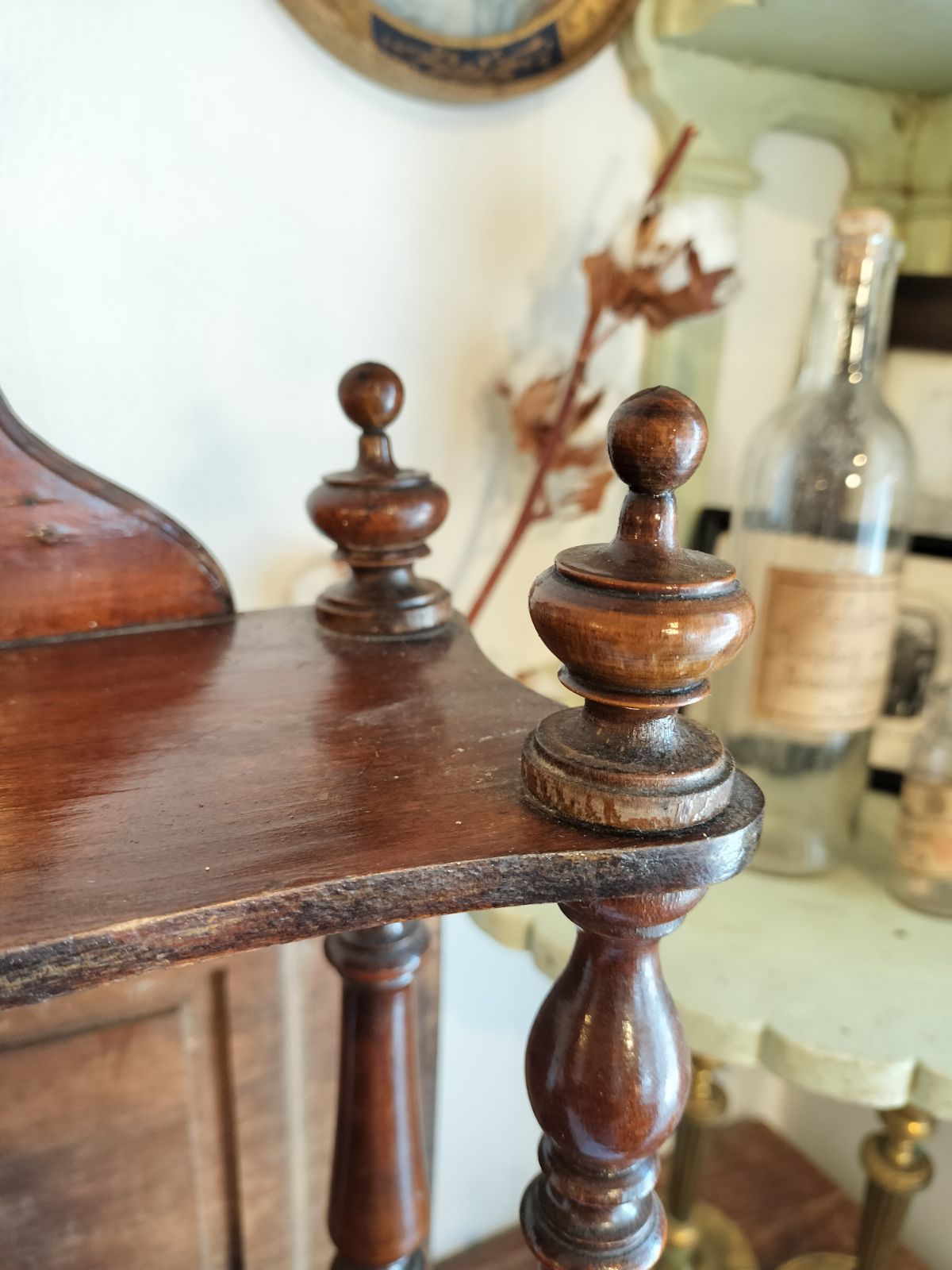 美品】フランスアンティーク 1900年代 木製3段装飾エタジュール[3738