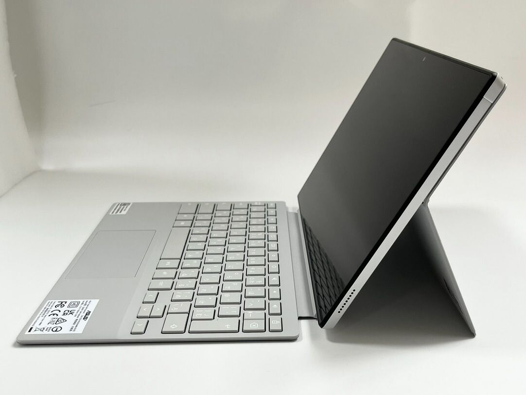 ASUS Chromebook シルバー 日本語配列 ASUS Chromebook シルバー 日本