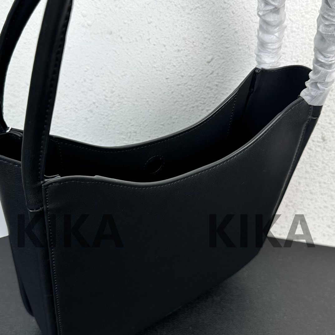 新品、ザロウ THE ROW Symmetric Tote トートバッグ ハンドバッグ ファッション レディース バッグ 01