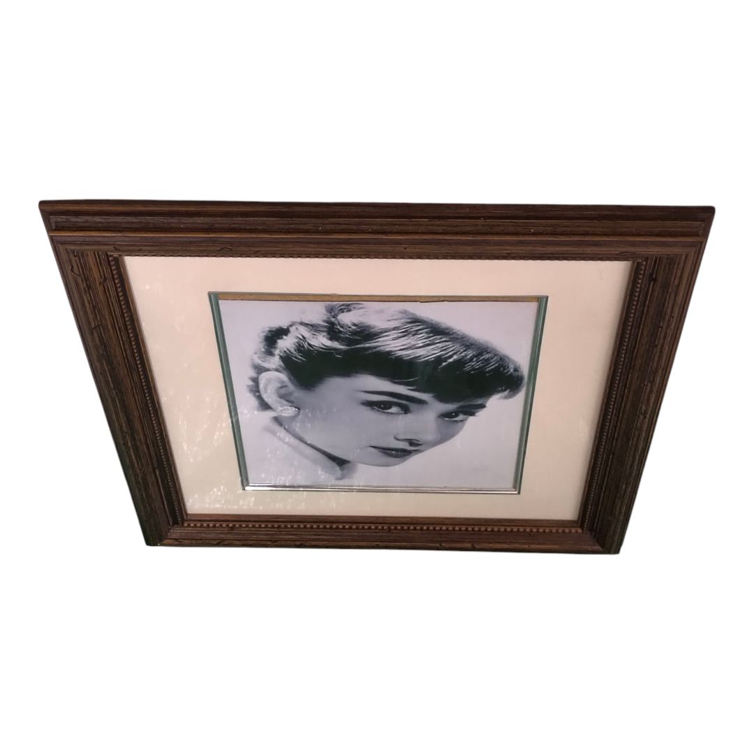 オードリーヘップバーンの写真額入 ヘップバーン様専用ページ オードリーヘップバーン 額入絵画 写真 2-1100