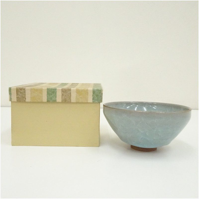 作家物 氷裂青磁茶碗（箱付） 茶道 抹茶 おしゃれ 抹茶茶碗 抹茶碗 和