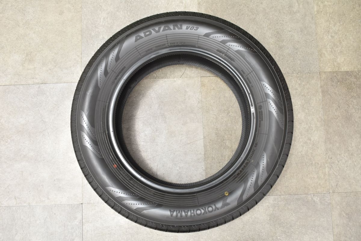 2024年製 ほぼ新車外し】ヨコハマ アドバン V03 225/65R17 4本セット 