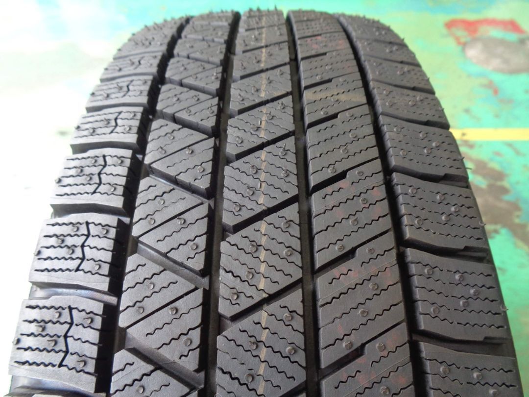 5.5J-15インチ 5H100 +40 トヨタ MX系 10系 シエンタ 純正 中古 スチール 185/65R15 VRX3 21年製 新品 スタッドレス 4本