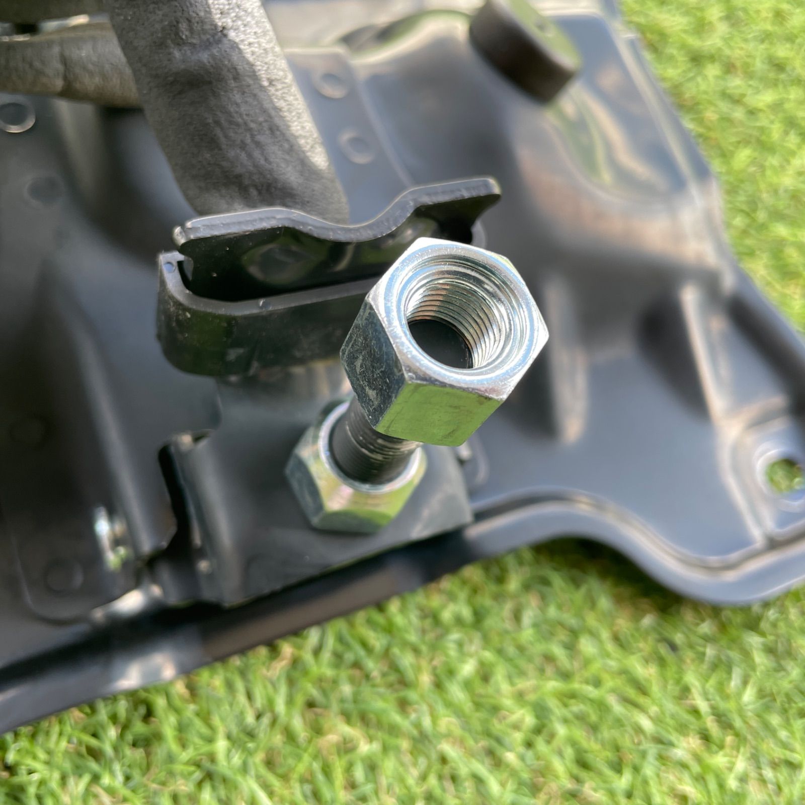 取付ブラケット付き 新車外し