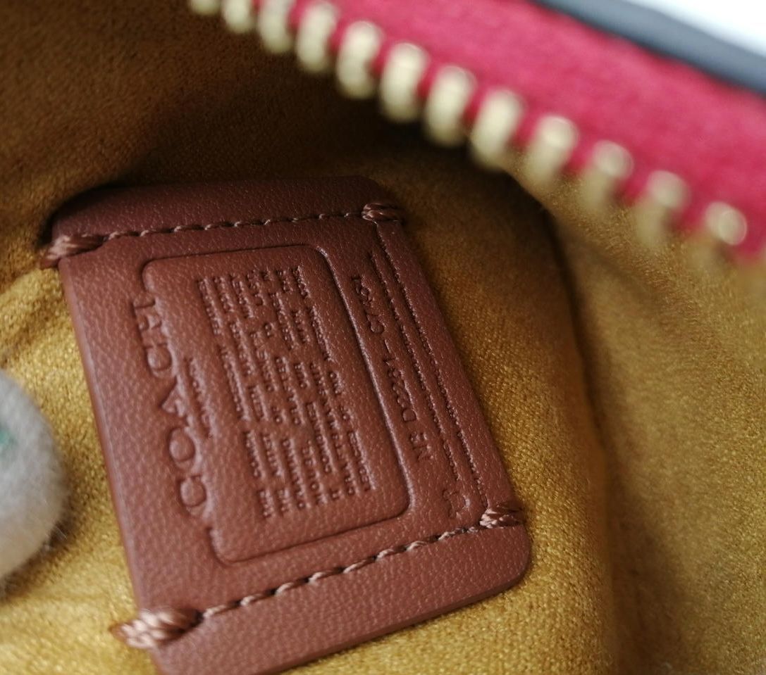 COACH × ディズニー × キースヘリング コインケース ミッキー