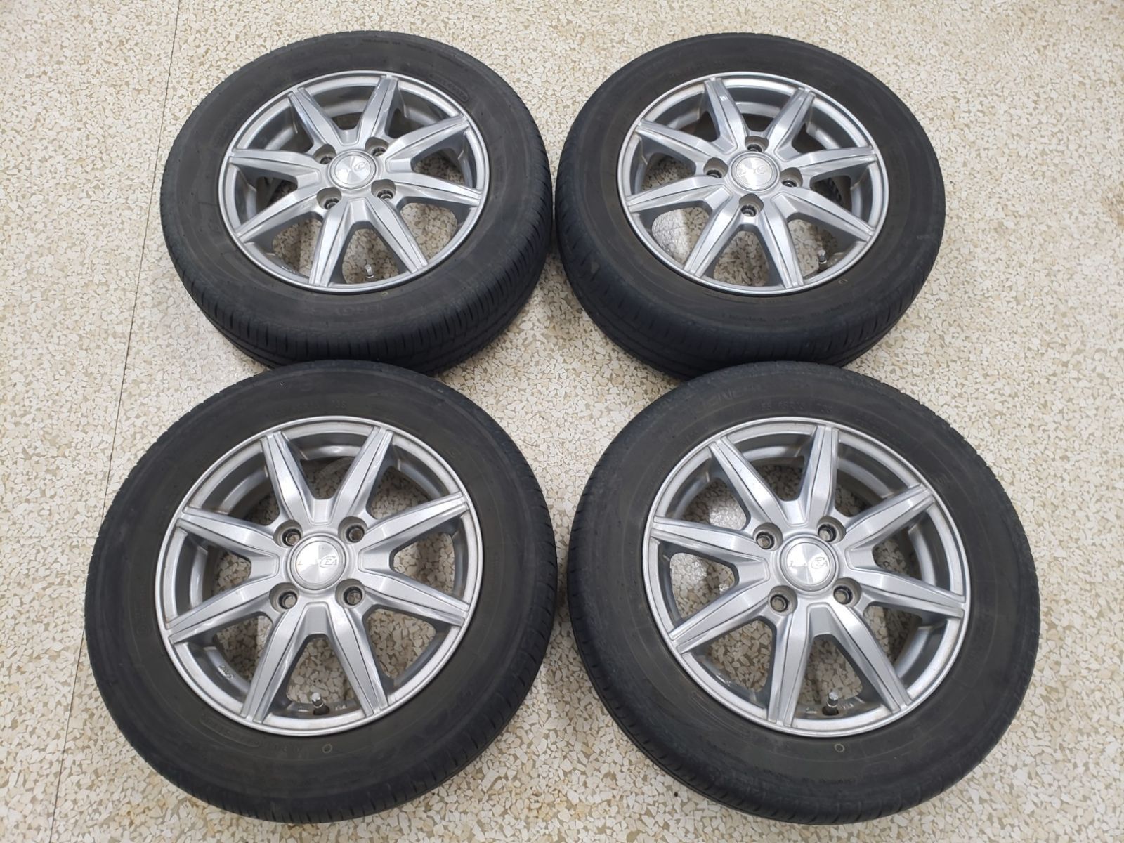 ◎傷 少 外したて すぐ使えます13in 4j 42 100 4H 良溝国産155 65R13 検 ライフ ワゴンR ラパン ハイゼット エブリィトゥデイ