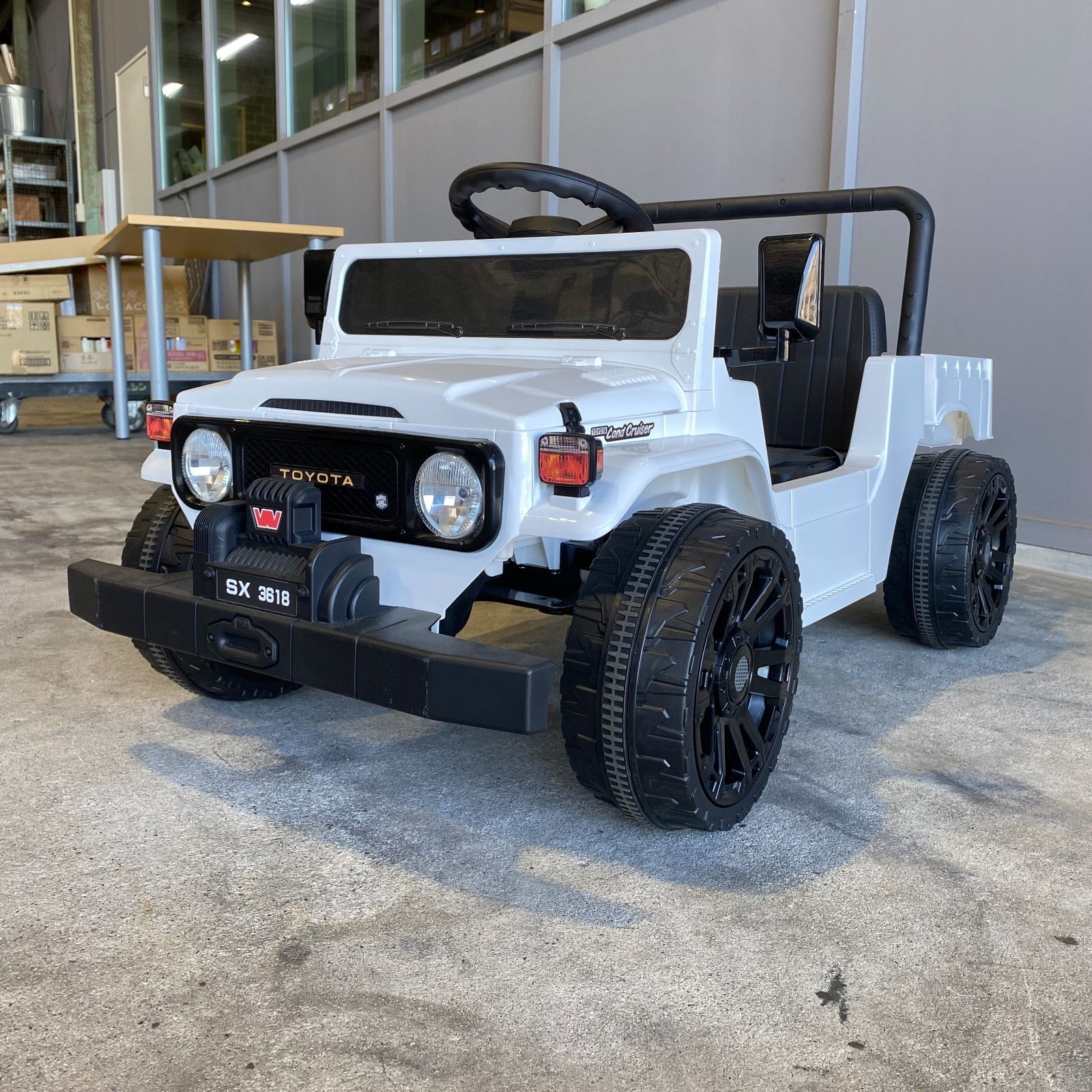 TOYOTA 電動乗用玩具 ランドクルーザーFJ45 リモコン操作 電気 電動 ランクル 音楽 ミュージック プレゼント 贈り物