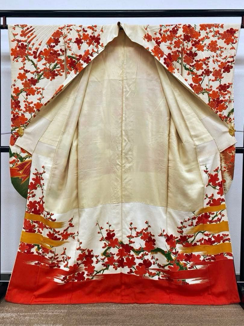 アンティーク 振袖 正絹 金彩 刺繍 鶴 松竹梅 身丈160cm 紋付 - メルカリ